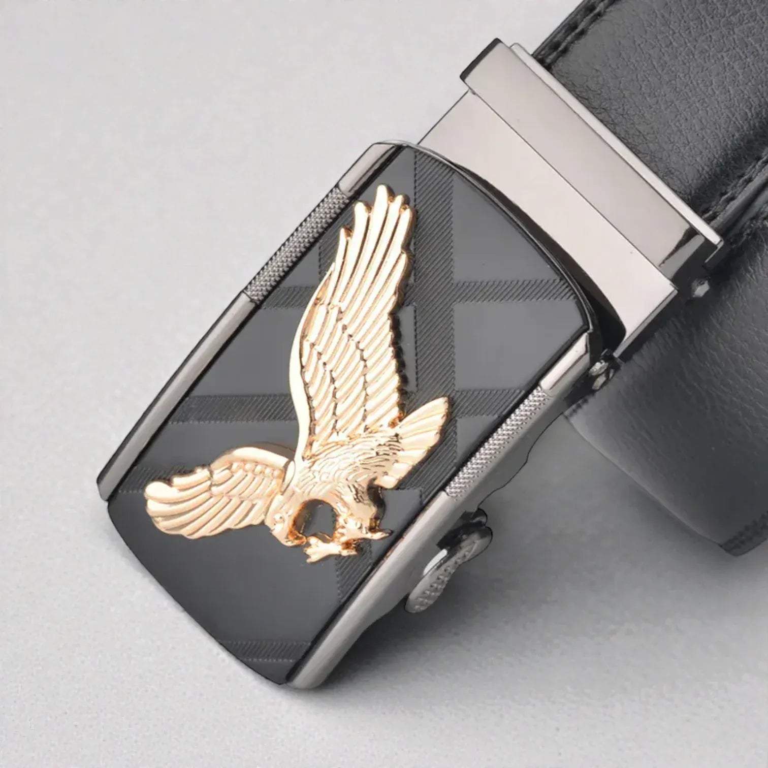 Ceinture en cuir homme avec aigle en relief