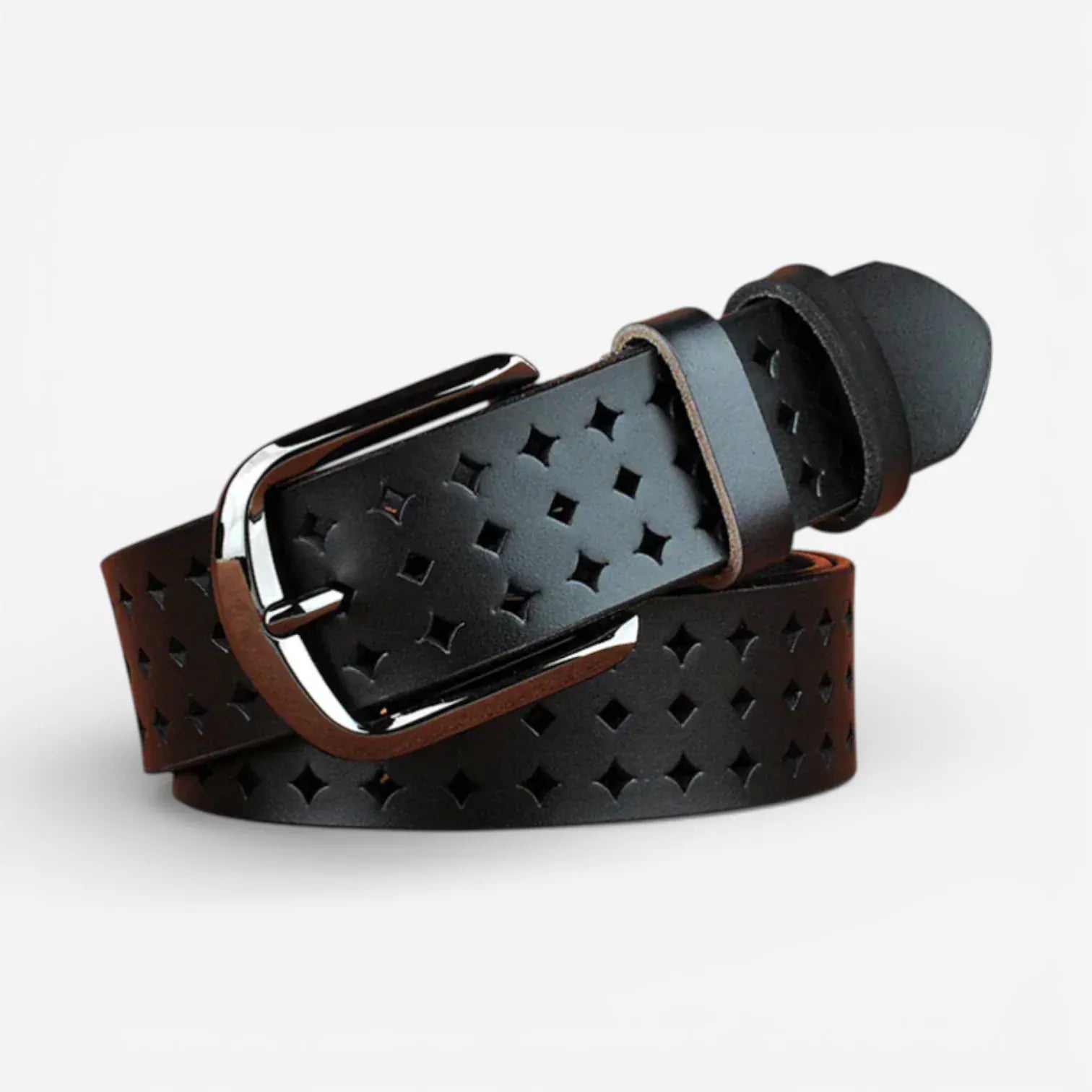 Ceinture cuir ajourée femme motifs élégants
