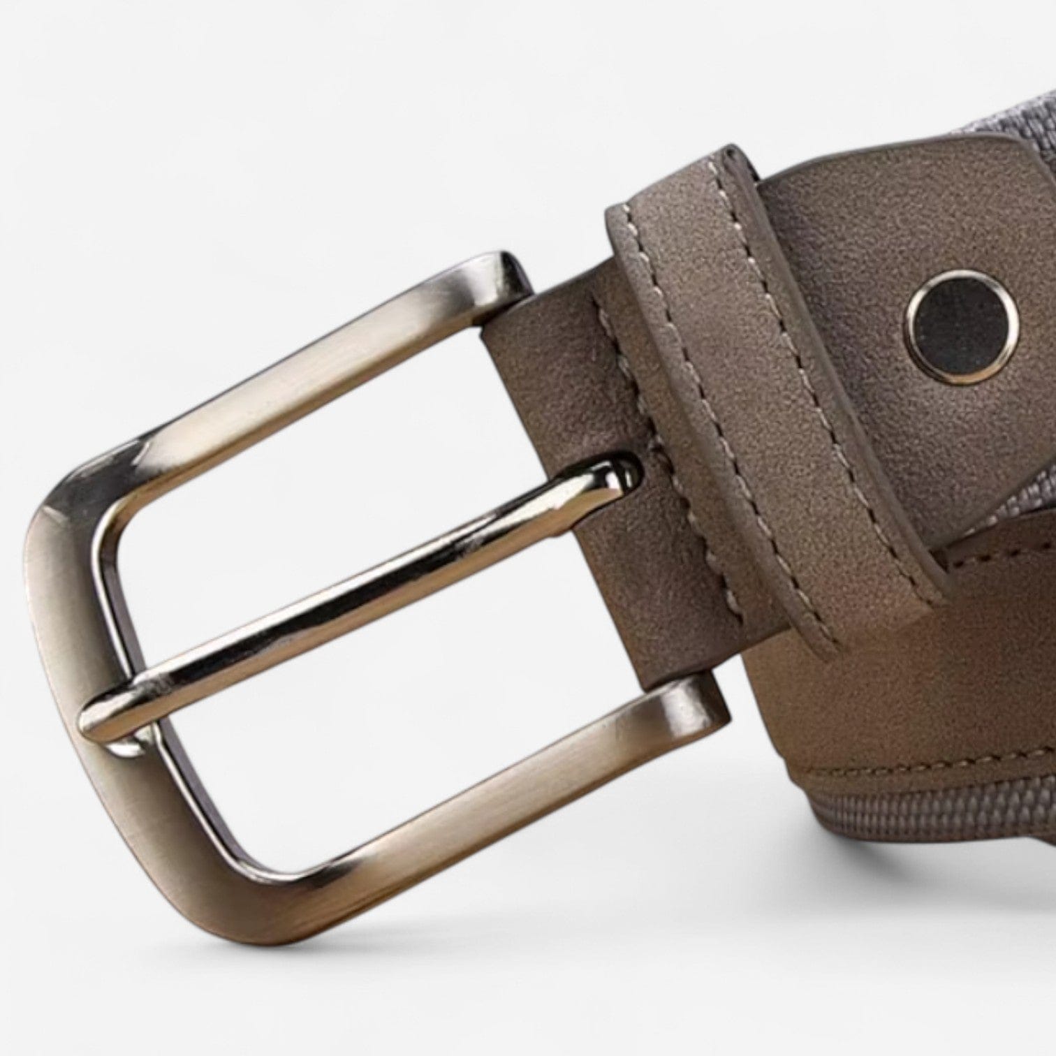 Ceinture cuir suédé pour homme avec design minimaliste