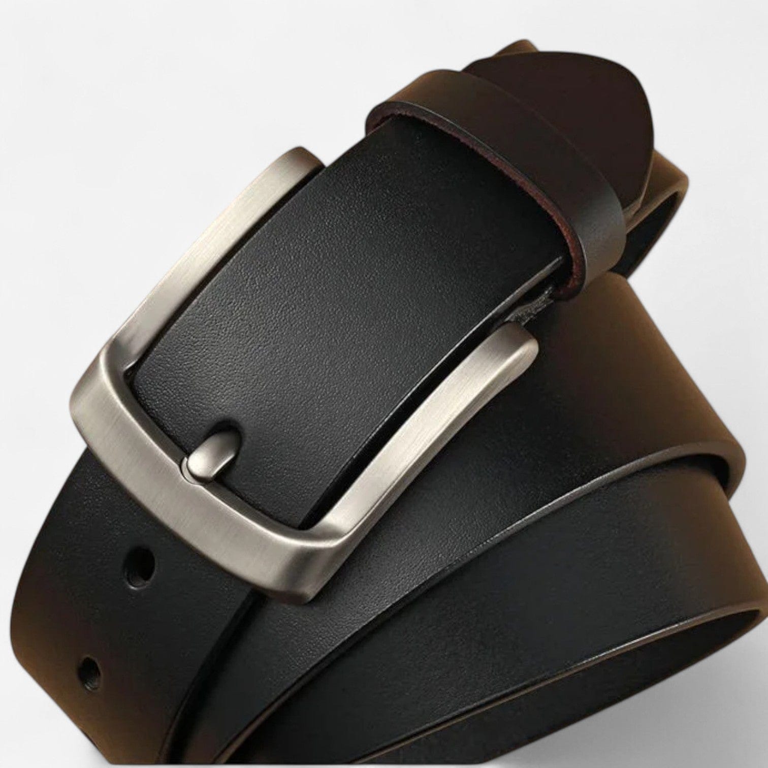Ceinture en cuir lisse homme avec finition artisanale