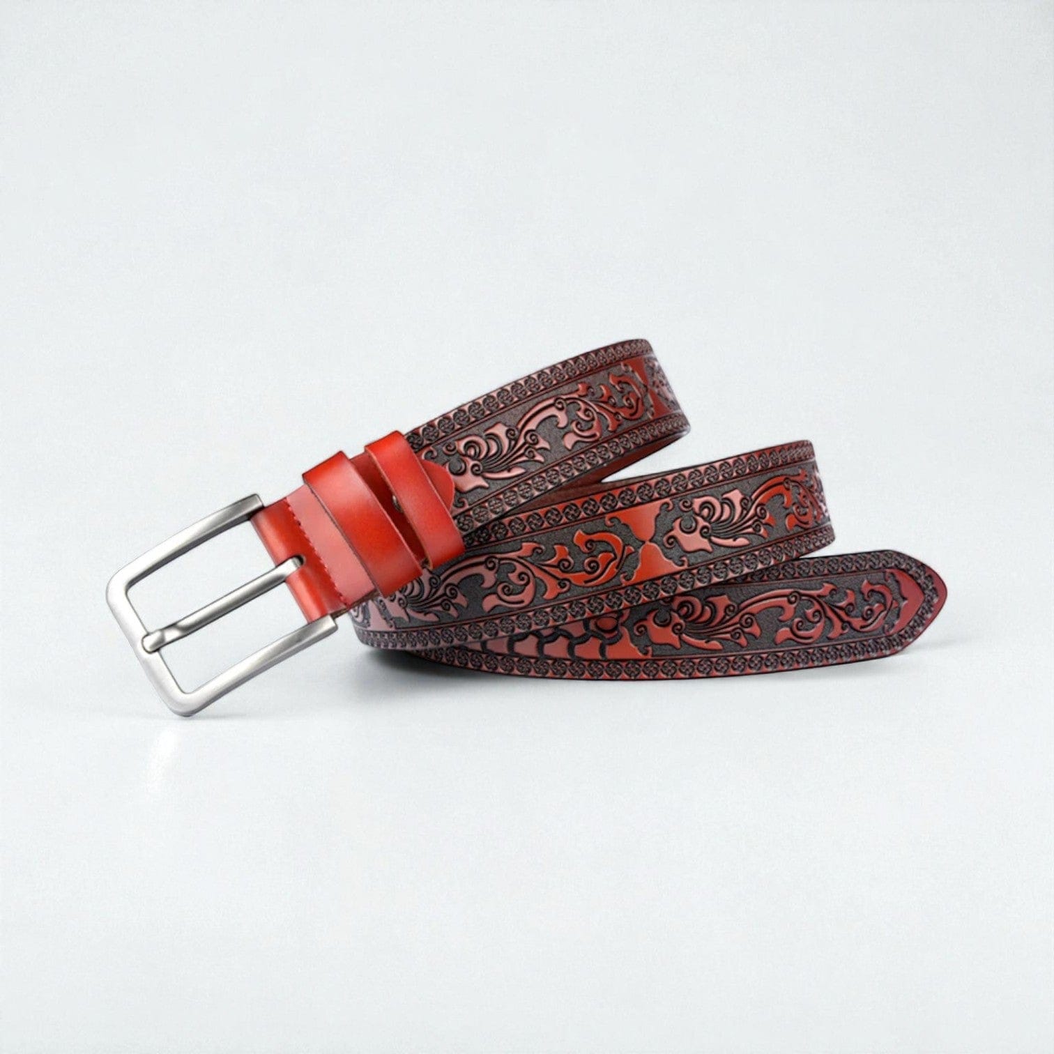 Ceinture pour homme en cuir sculpté avec détails uniques