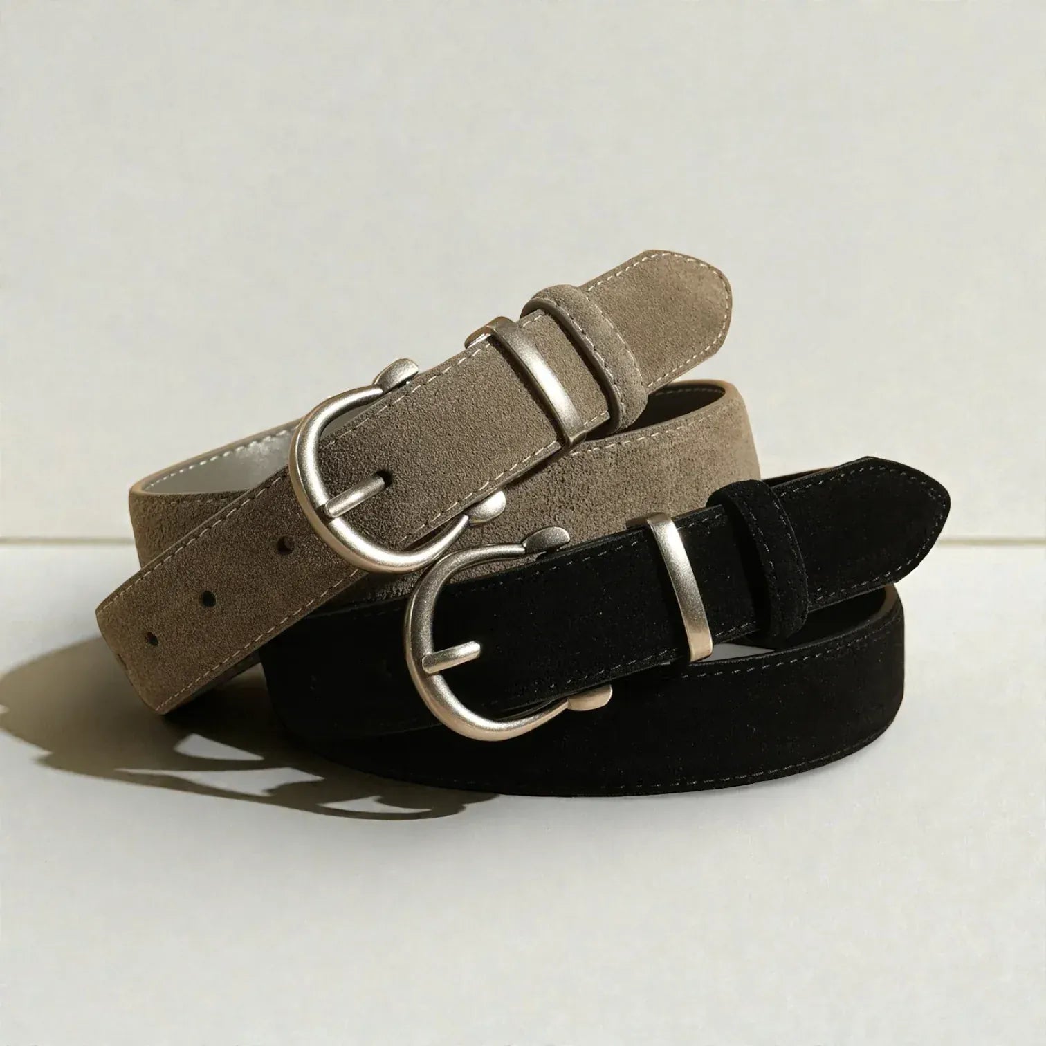 Ceinture en cuir suédé femme look moderne
