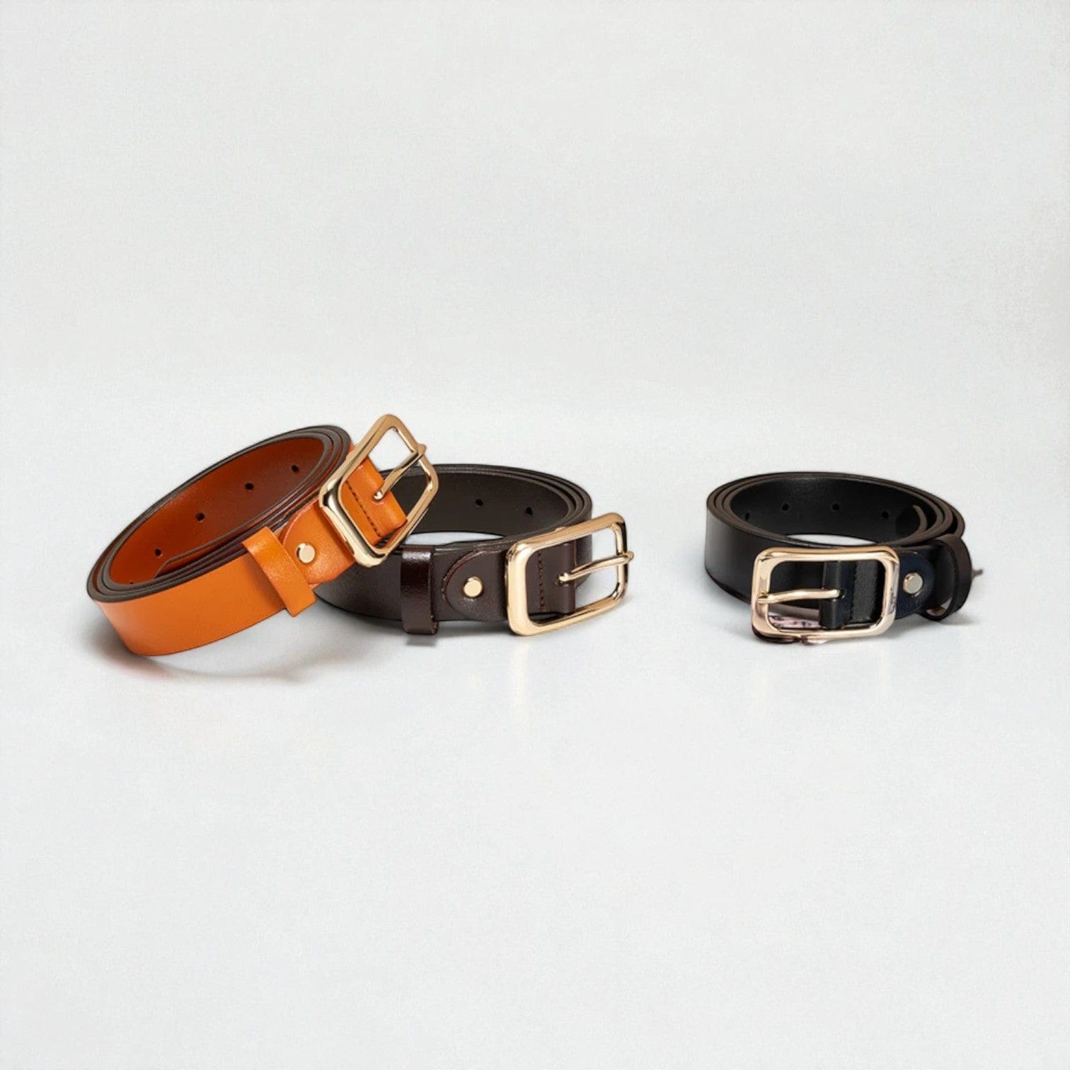 Ceinture pour femme simili cuir avec boucle dorée élégante
