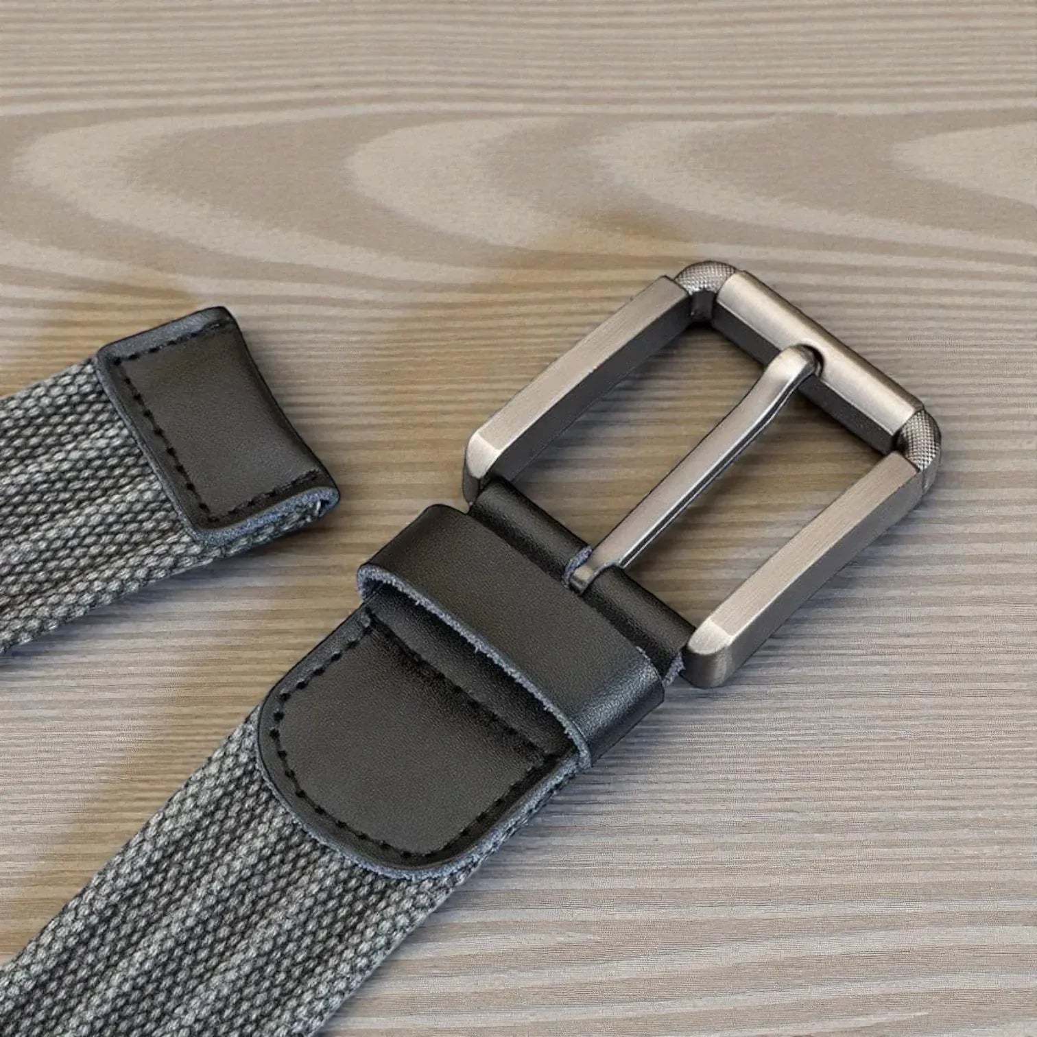 Ceinture pour homme toile avec œillets métalliques robustes