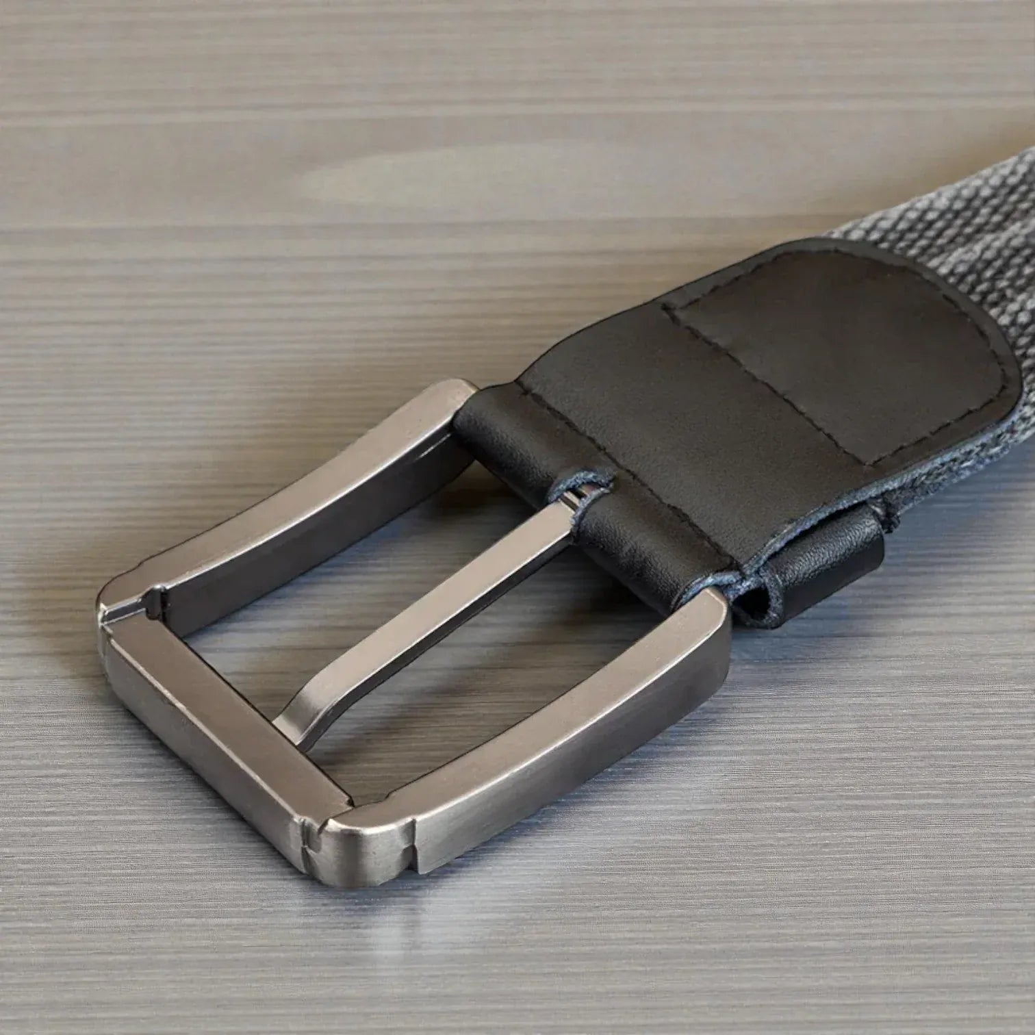 Ceinture pour homme toile avec œillets métalliques robustes