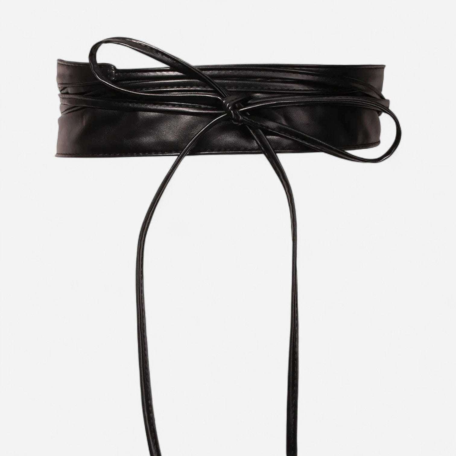 Ceinture large femme avec finition satinée à nouer