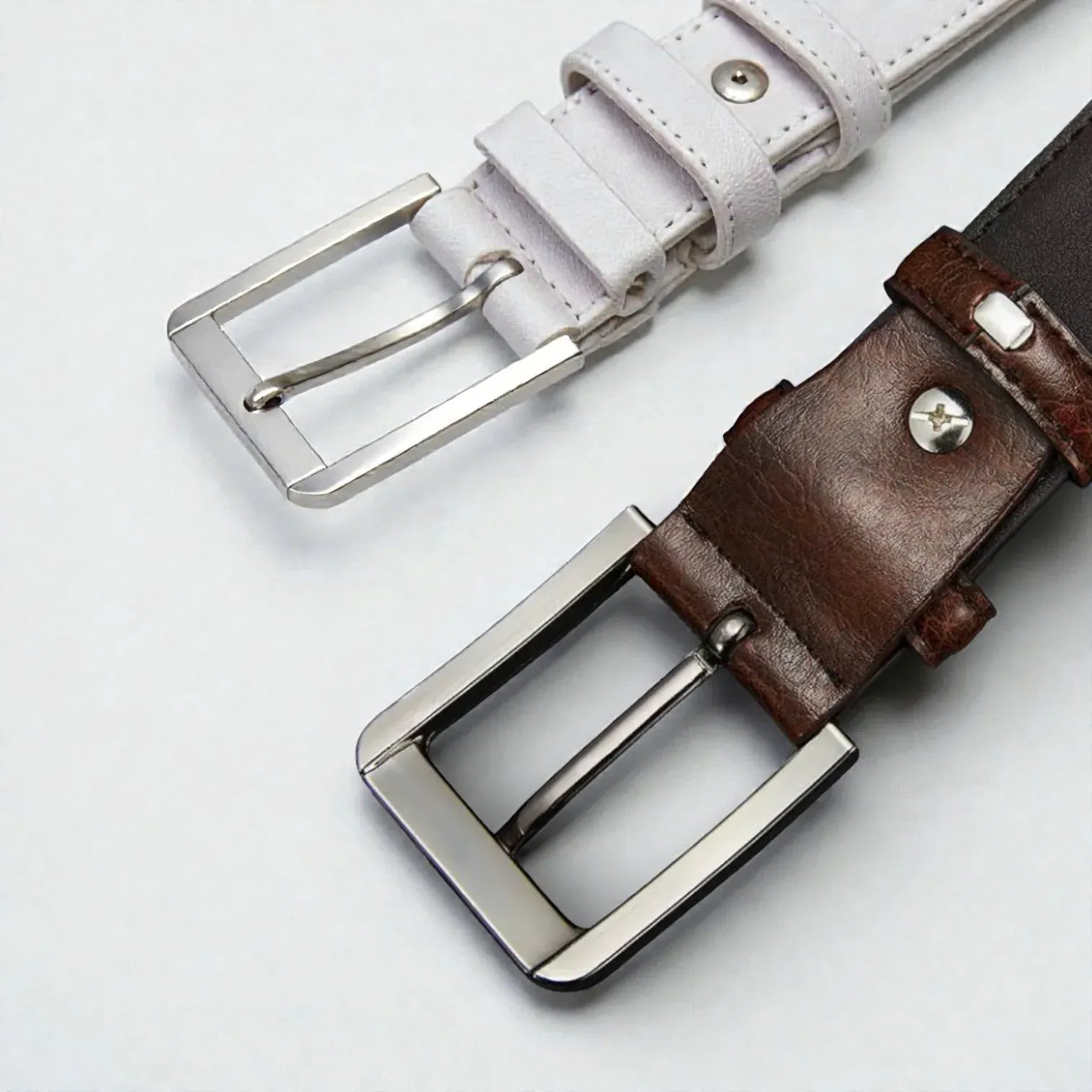 Ceinture marron homme en cuir avec boucle carrée