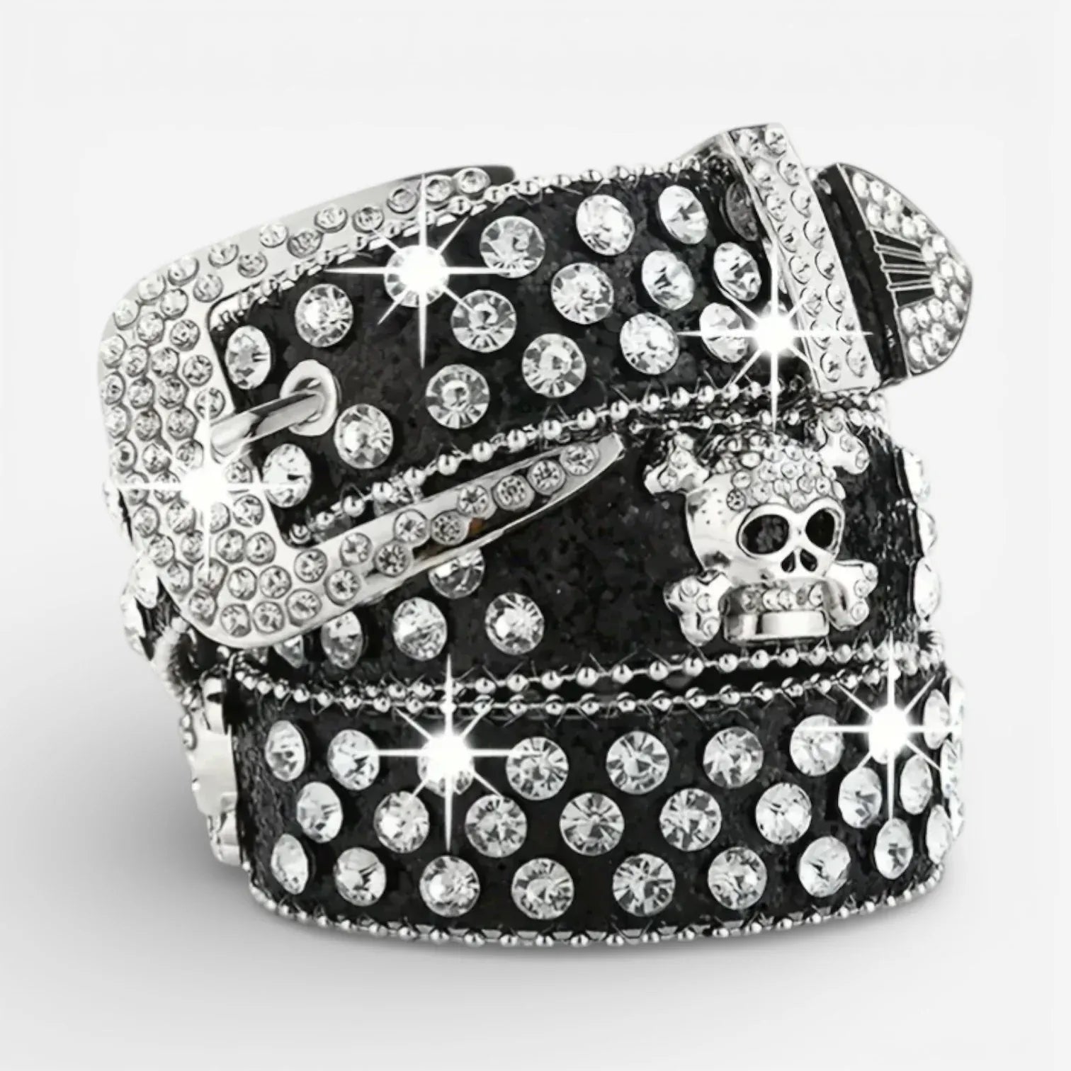 Ceinture tête de mort femme avec strass brillants et design audacieux