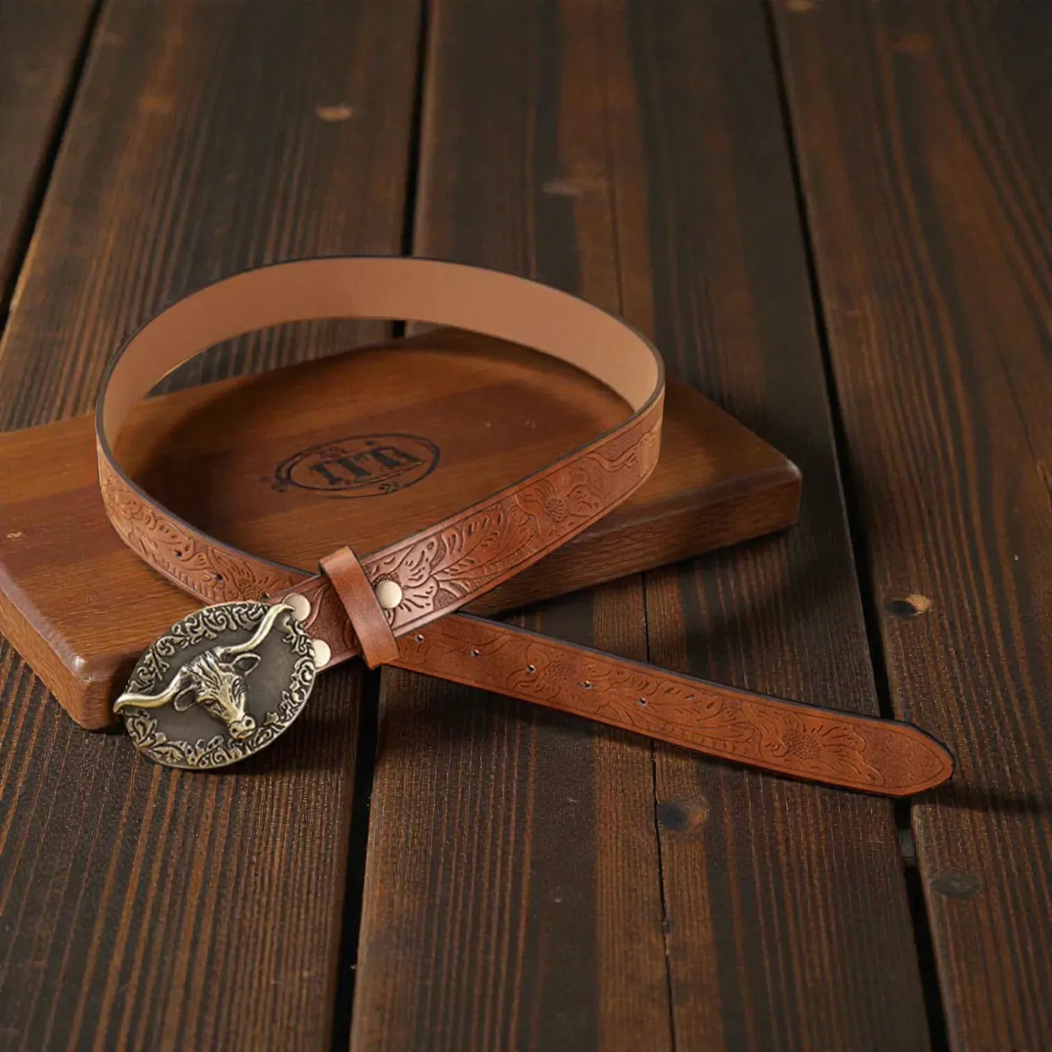 Ceinture Western avec boucle en métal et lanière texturée