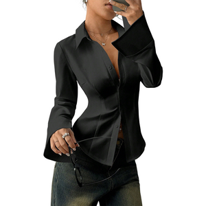 Chemise élégante slim-fit pour femme - Noir