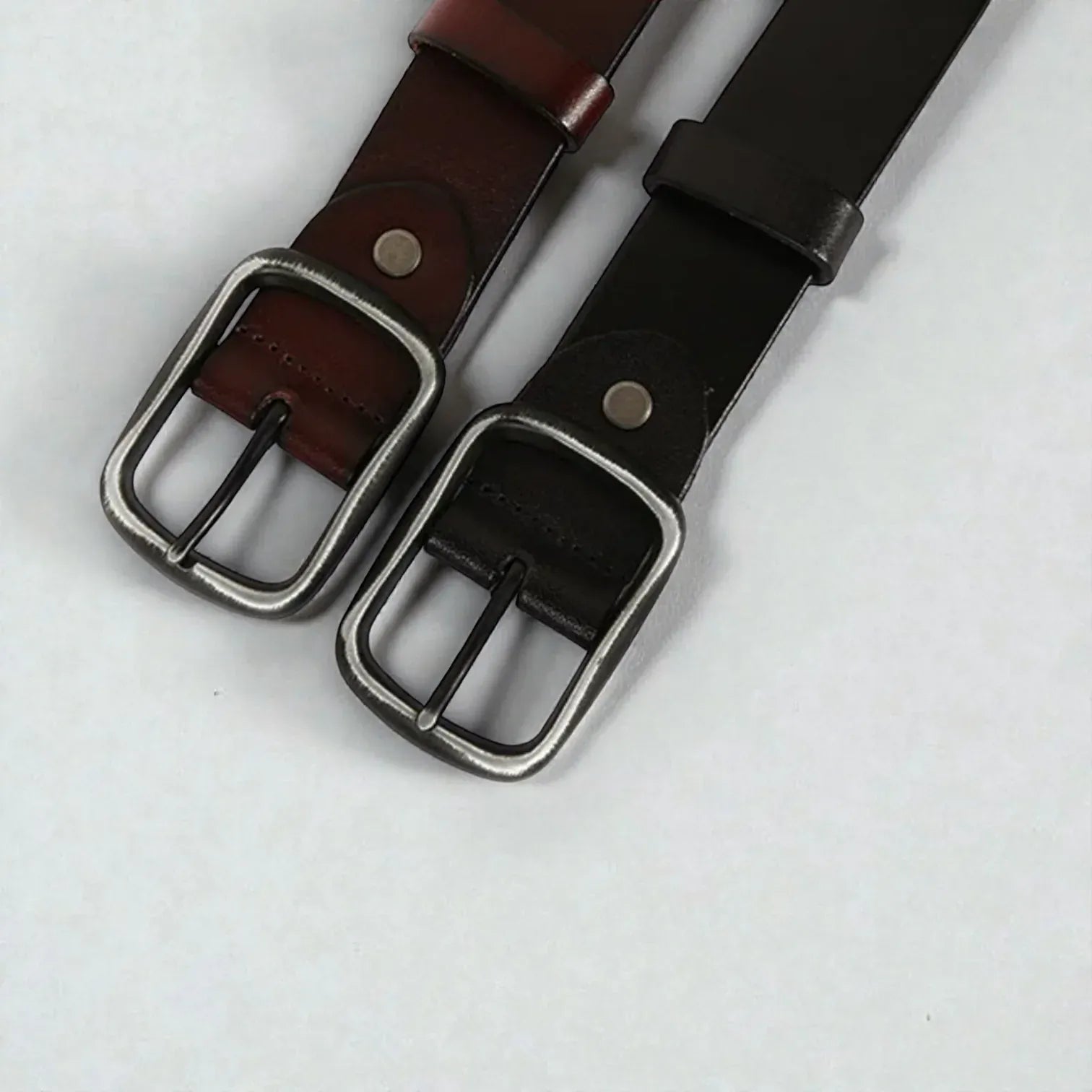 Ceinture cloutée femme en cuir style gothique