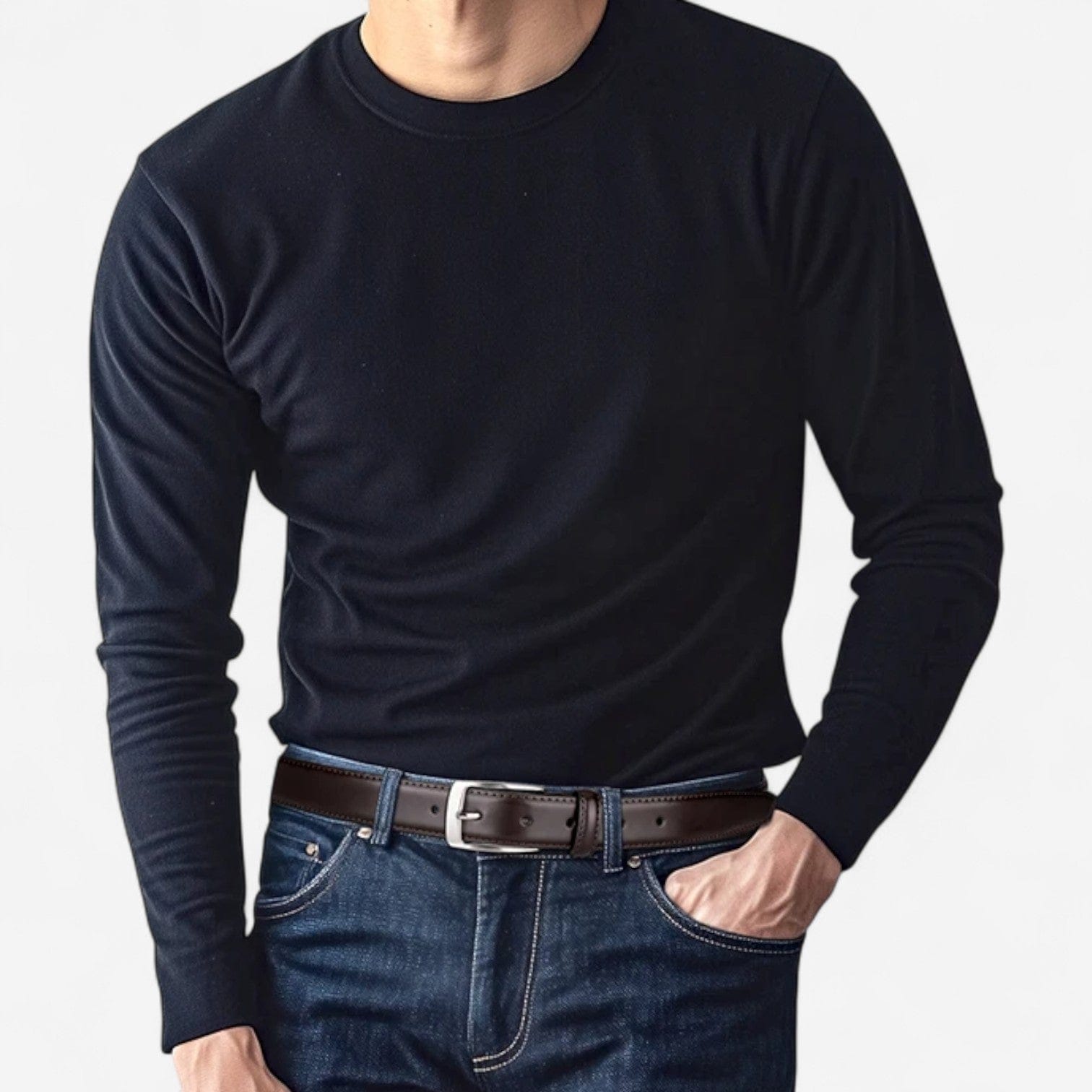 Ceinture pour homme en cuir avec finition lisse et boucle argentée