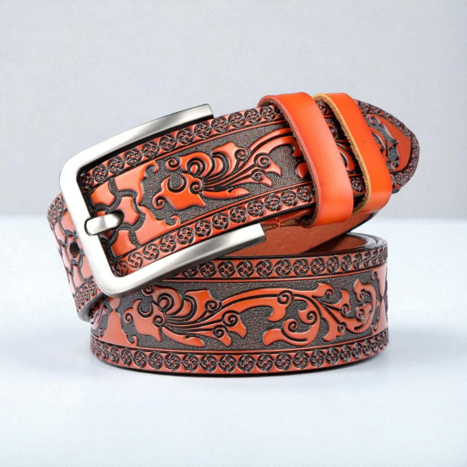 Ceinture pour homme en cuir sculpté avec détails uniques