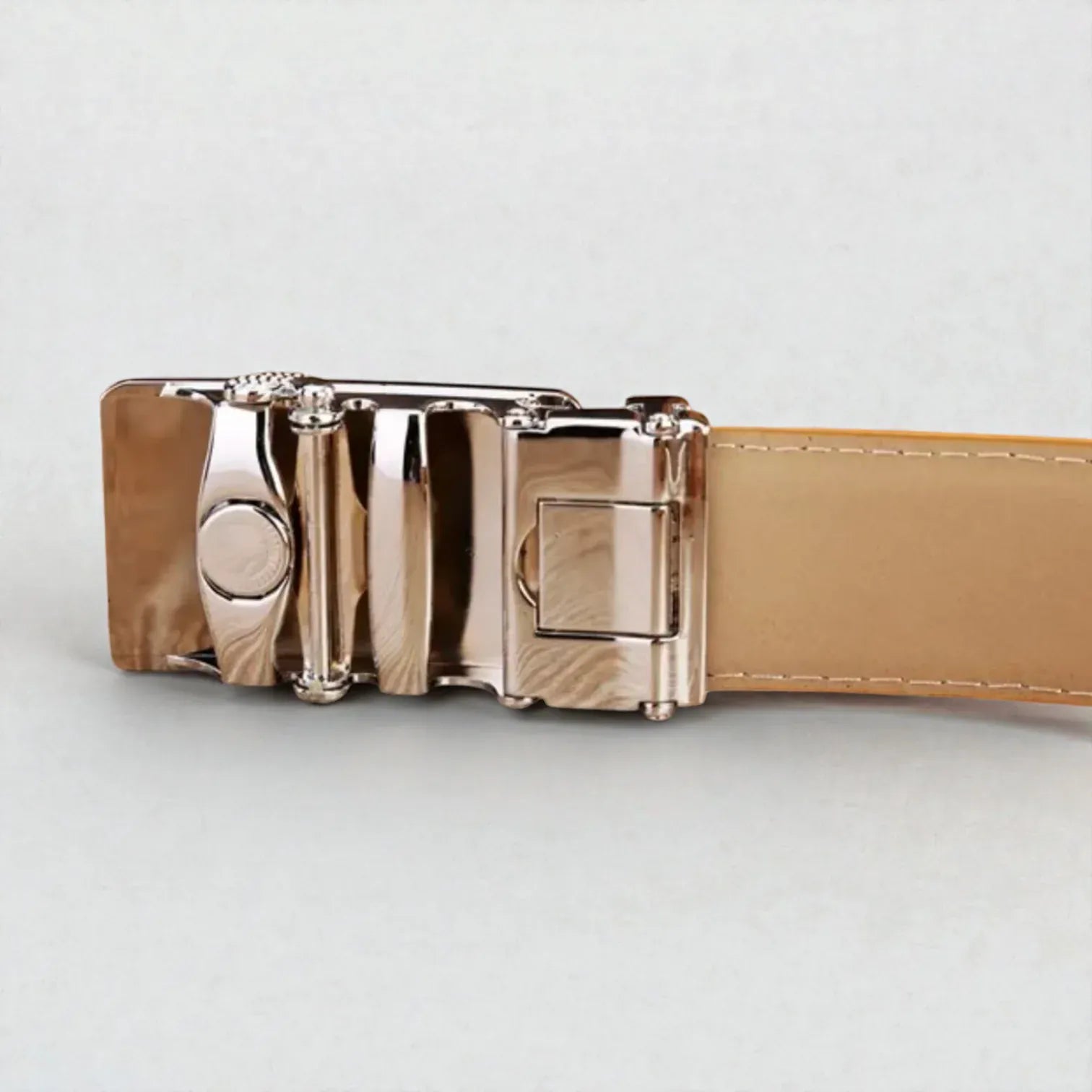 Ceinture cuir texturé homme avec embossage serpent