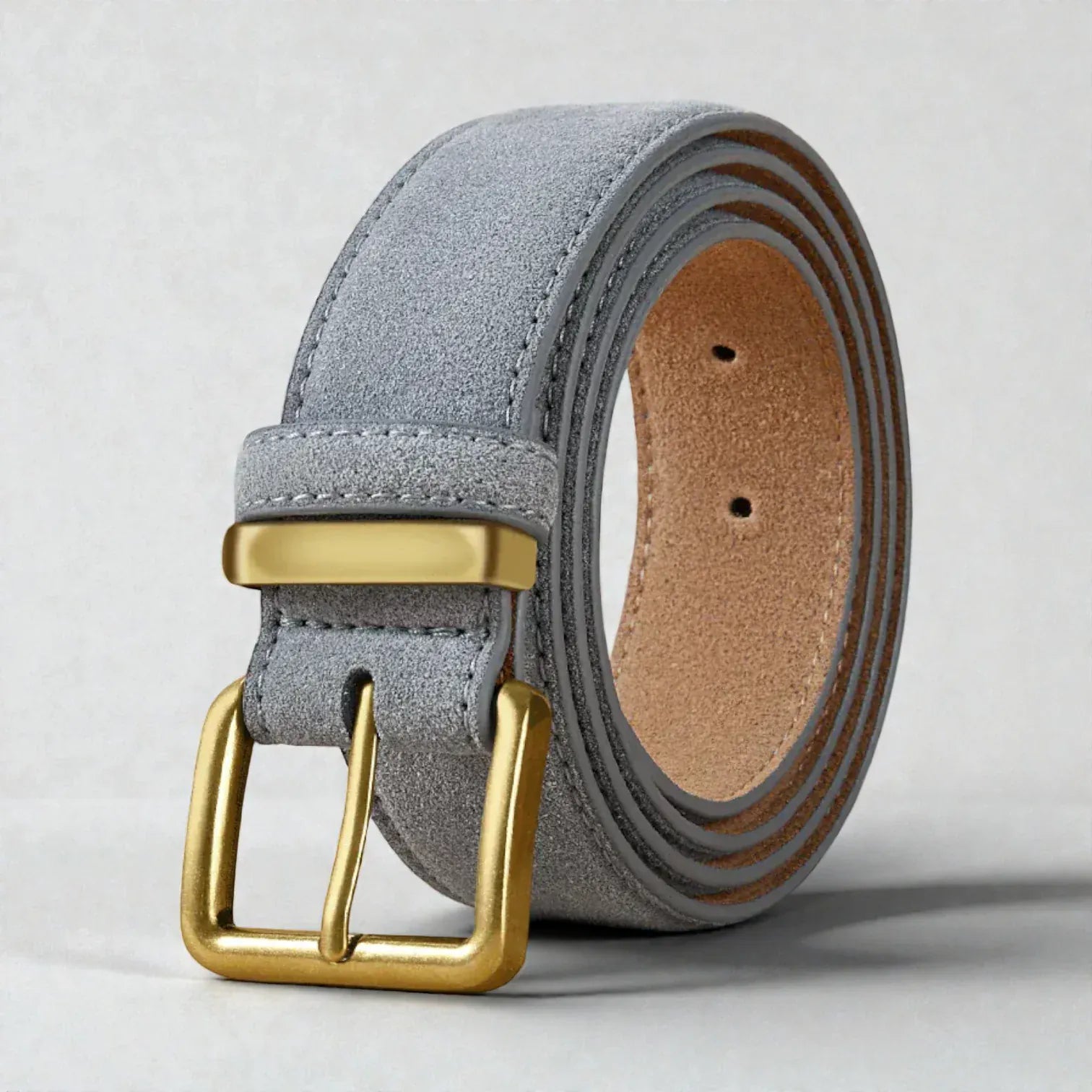 Ceinture suédée en cuir avec finitions soignées femme