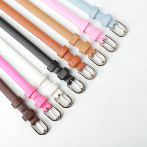 Ceinture fine femme en simili cuir avec finition discrète