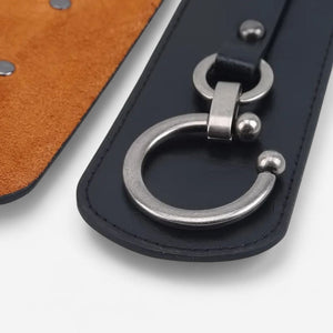 Ceinture large femme à boucle circulaire et finitions soignées