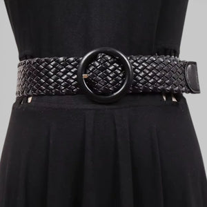 Ceinture tressée femme avec boucle ronde design chic