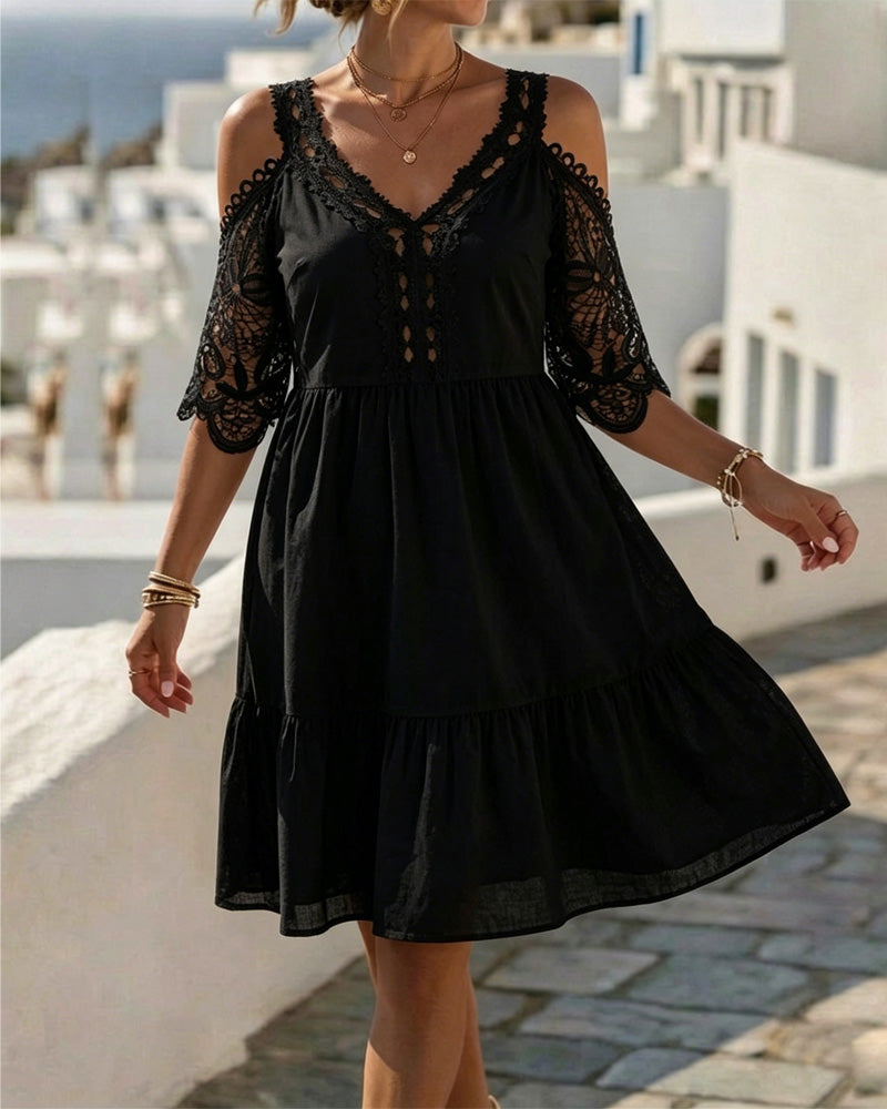Robe courte en dentelle épaules dénudées à volants - Blanc