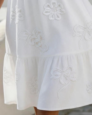 Robe courte florale à manches bouffantes - Blanc