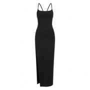 Robe courte à dos ouvert façon licou