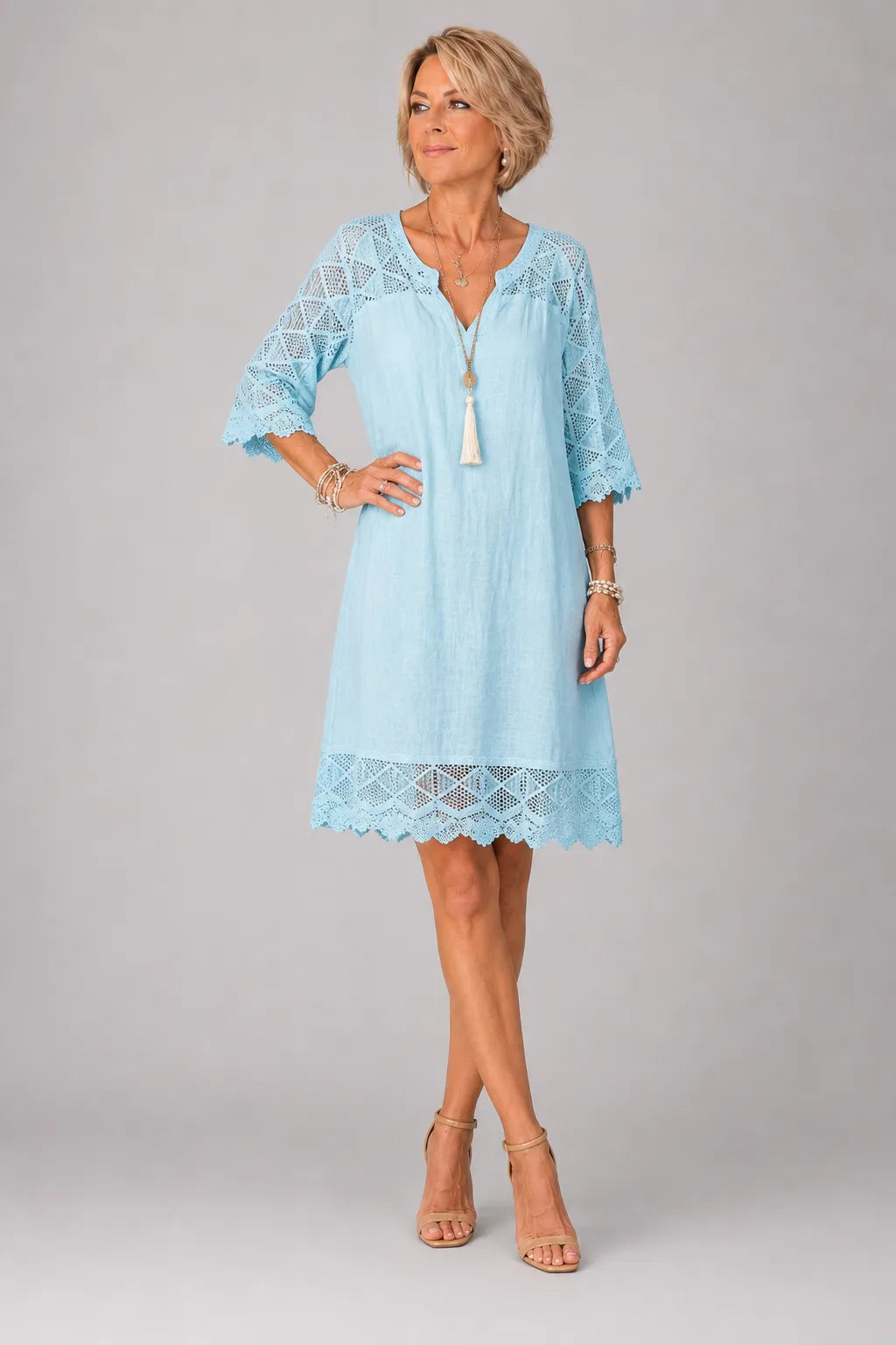 Robe col V dentelle patchwork décontractée
