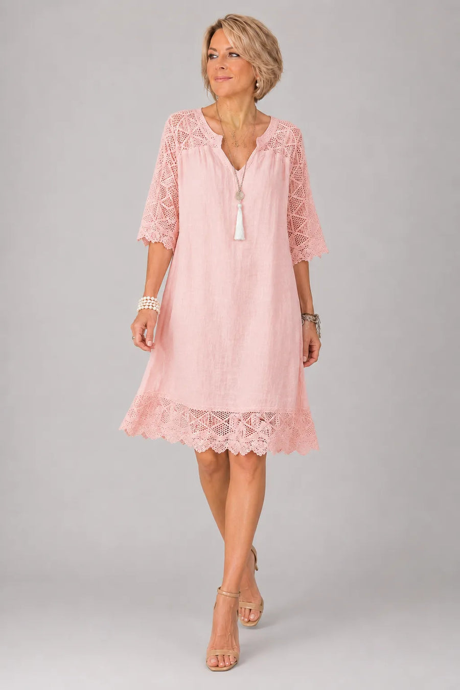 Robe col V dentelle patchwork décontractée