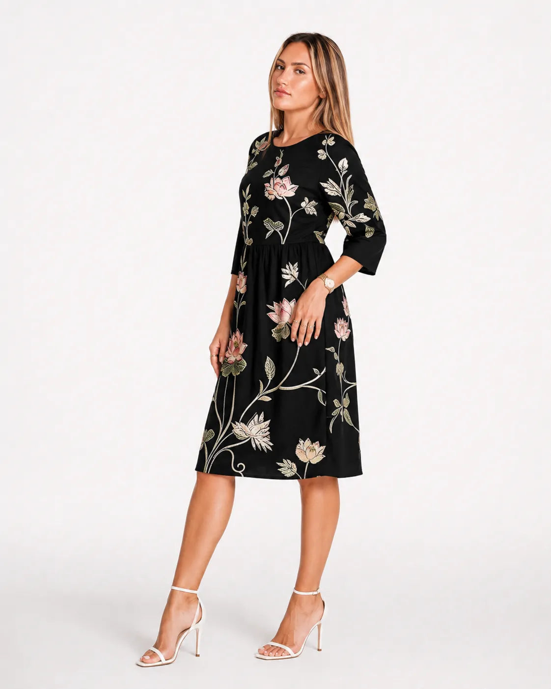 Robe florale col rond