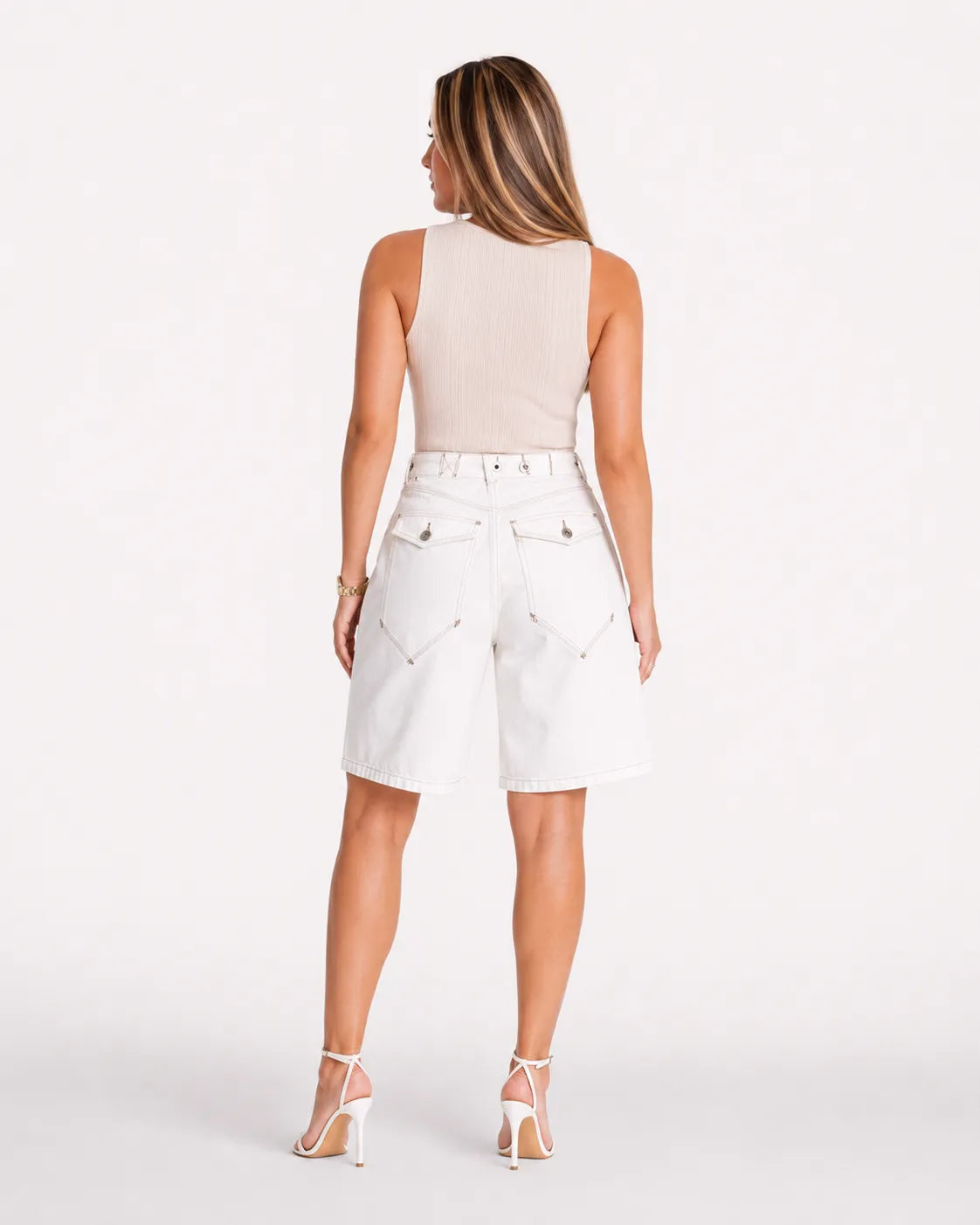 Short baggy denim
