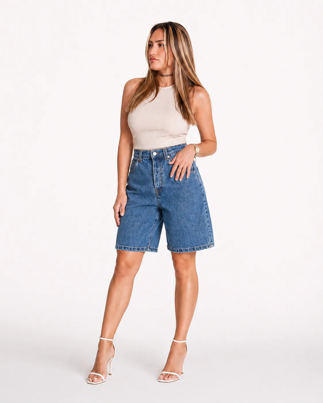 Short baggy denim